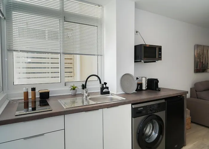 Nomad Malaga - Chic Apartament Center